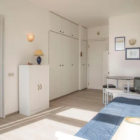A28 - The Sea Wink Studio Apartment *