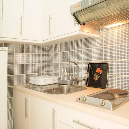 Apartment A28 - The Sea Wink Studio