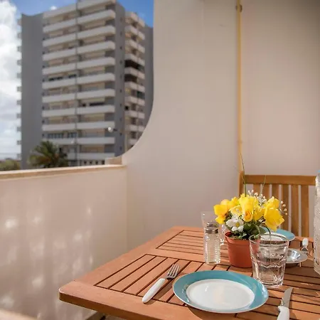 Apartment A28 - The Sea Wink Studio