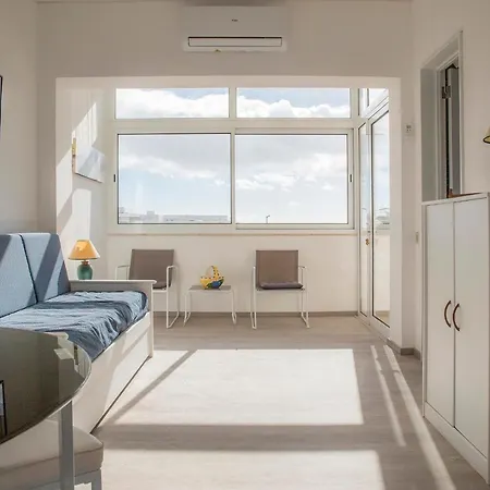 A28 - The Sea Wink Studio *